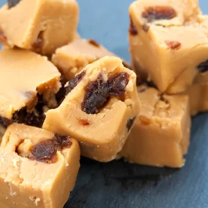 Award Winning Rum <br>& Raisin Fudge